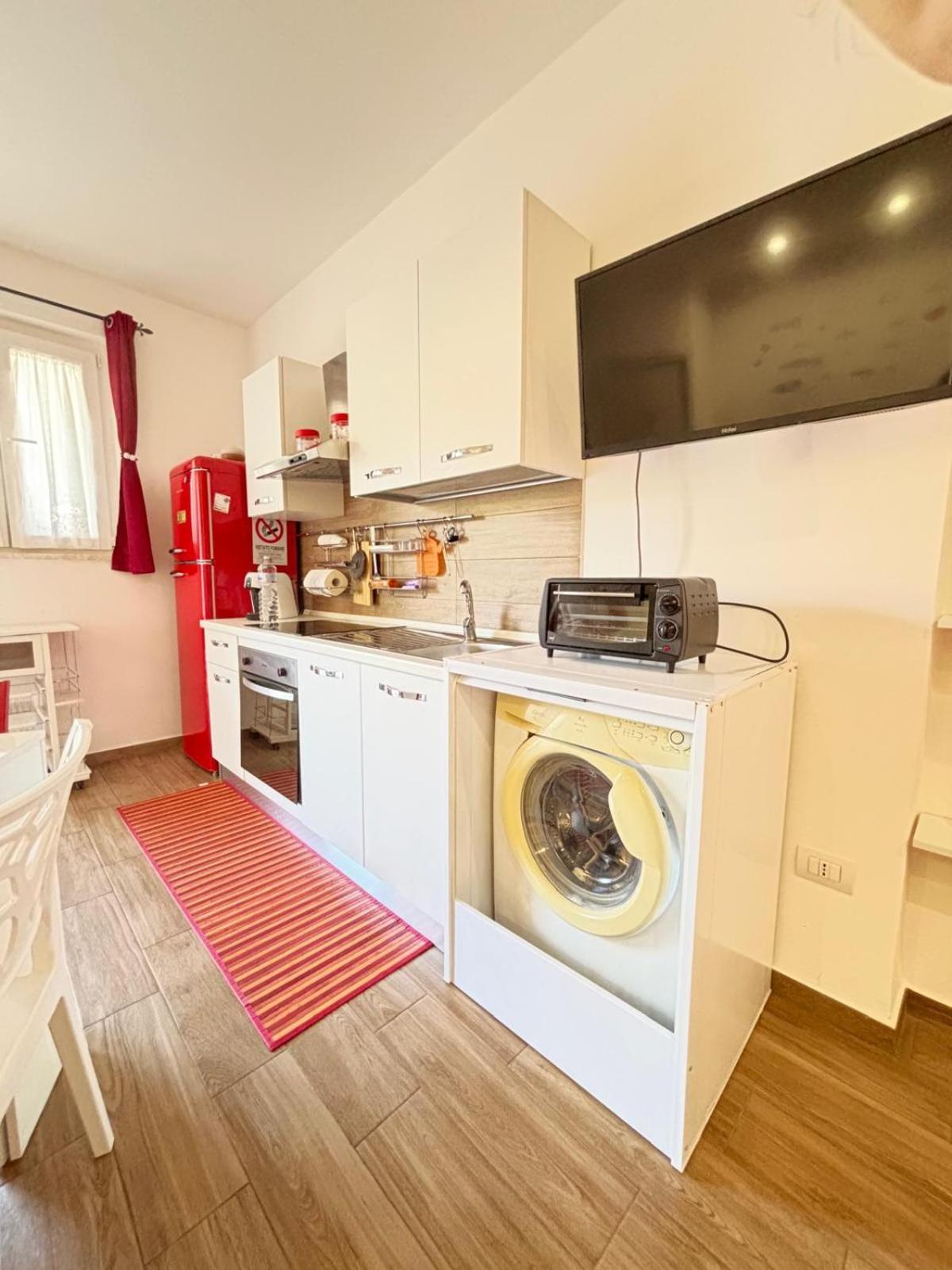 Willa J&M House Fondi Zewnętrze zdjęcie